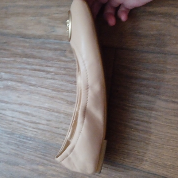 Coach ballet flats with gold Coach hardware/ size 6.5 - Picture 4 of 6